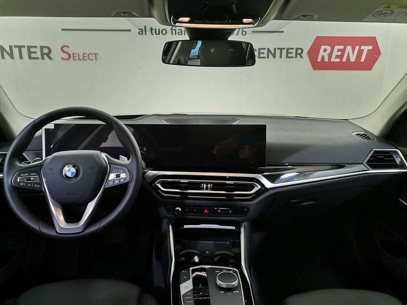 BMW Serie 3 Touring nuova a Salerno (7)