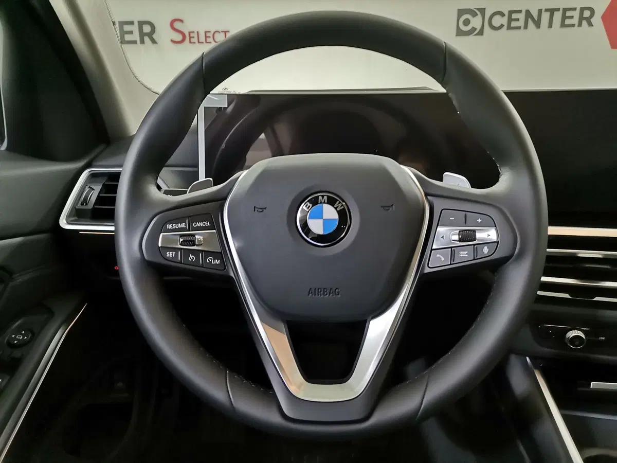 BMW Serie 3 Touring nuova a Salerno (8)