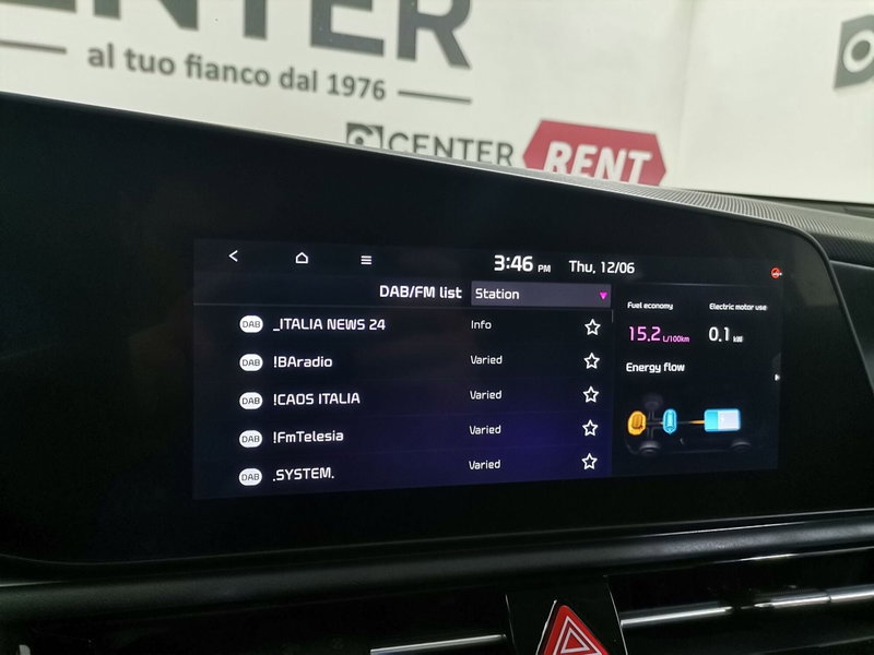 Kia Niro nuova a Salerno (17)