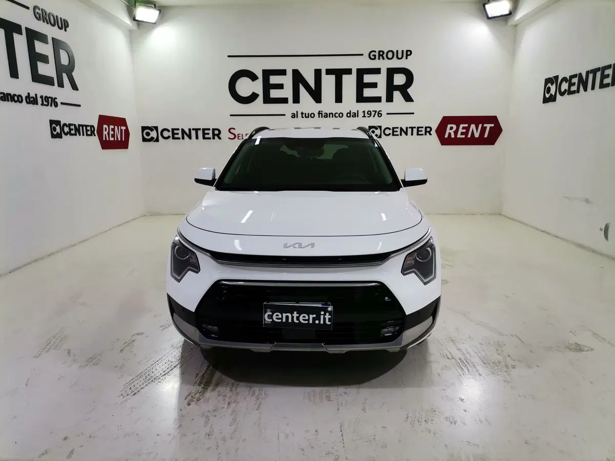 Kia Niro nuova a Salerno (2)