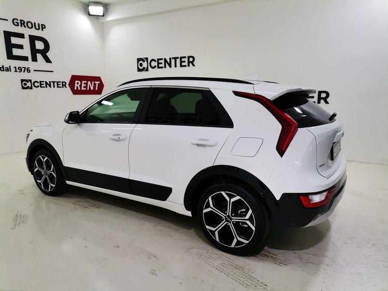 Kia Niro nuova a Salerno (4)