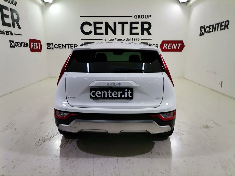 Kia Niro nuova a Salerno (5)