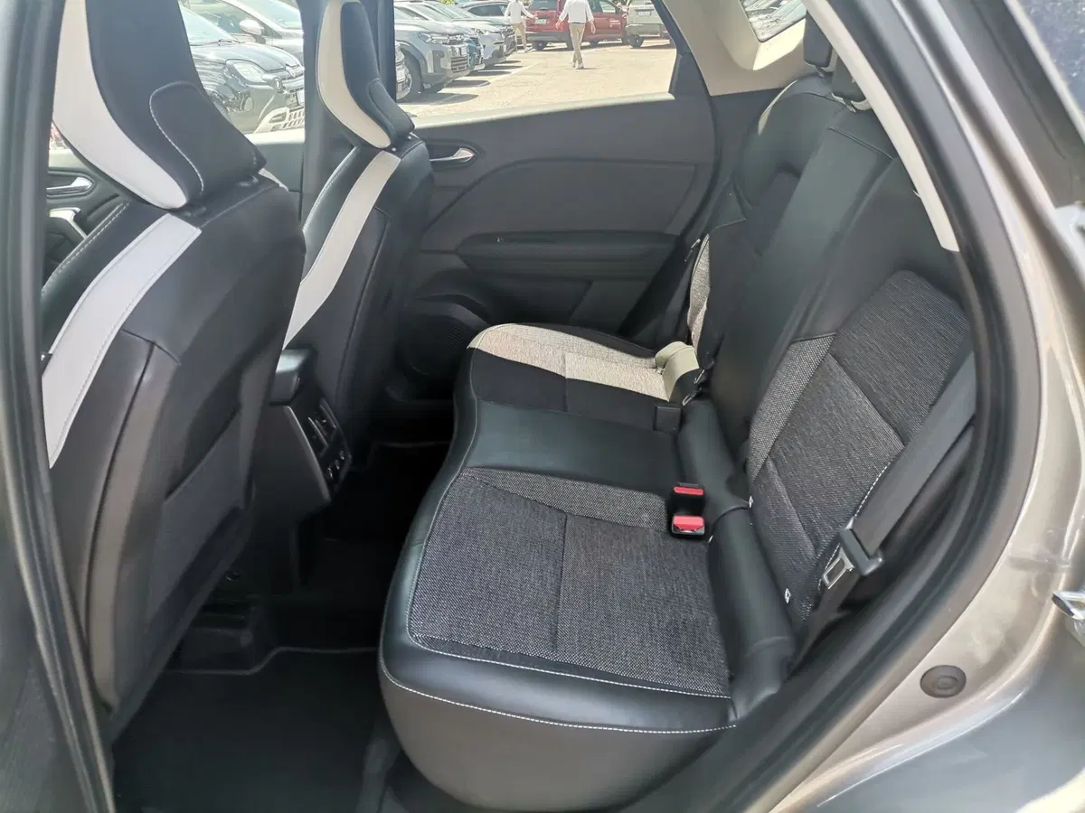 Renault Captur usata a Salerno (10)