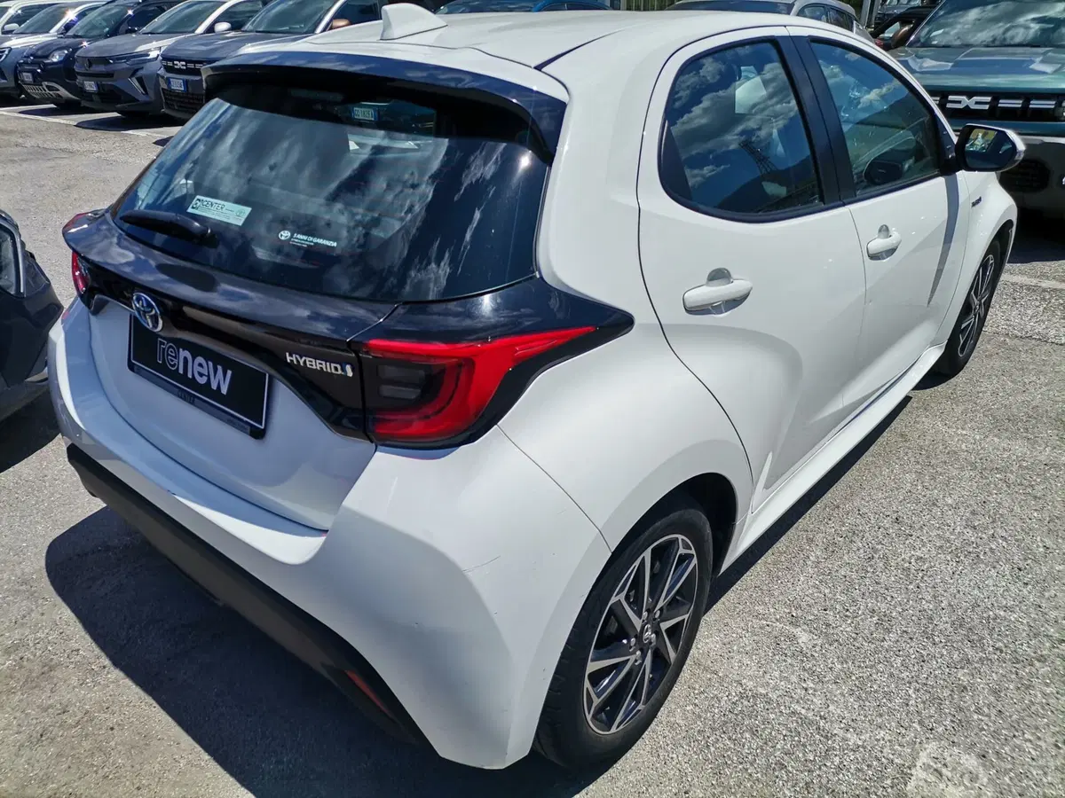 Toyota Yaris usata a Salerno (6)