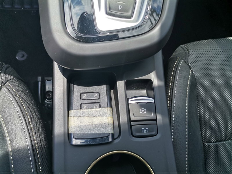 Renault Arkana nuova a Salerno (16)
