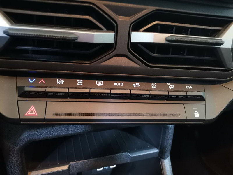 Dacia Duster usata a Salerno (14)