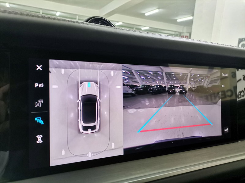 Porsche Cayenne Coupé usata a Salerno (11)