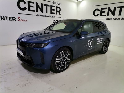BMW iX xdrive45 MSport Pro del 2025 usata a Montecorvino Pugliano