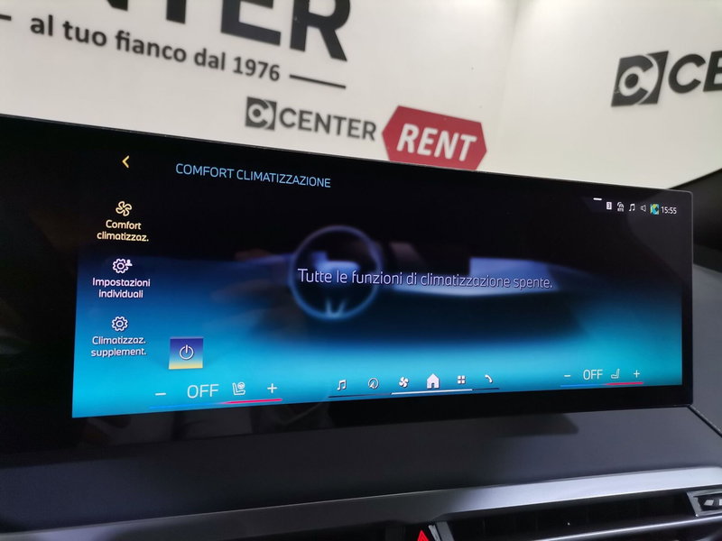 BMW iX usata a Salerno (14)