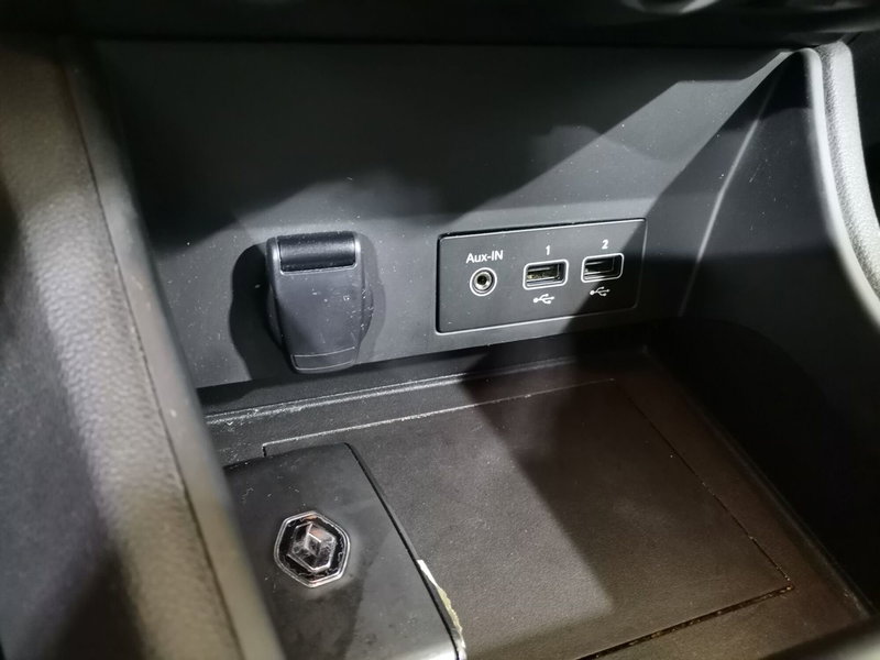 Renault Captur usata a Salerno (15)