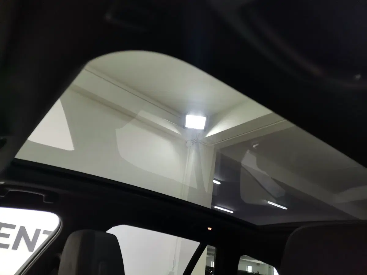 BMW Serie 5 Touring nuova a Salerno (11)
