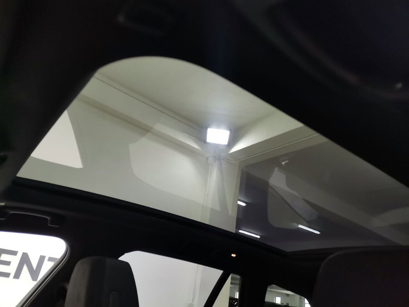 BMW Serie 5 Touring nuova a Salerno (11)