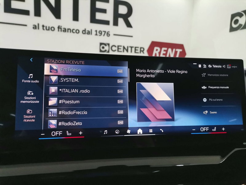 BMW Serie 5 Touring nuova a Salerno (18)