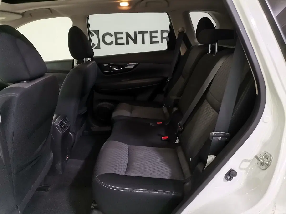 Nissan X-Trail usata a Salerno (10)