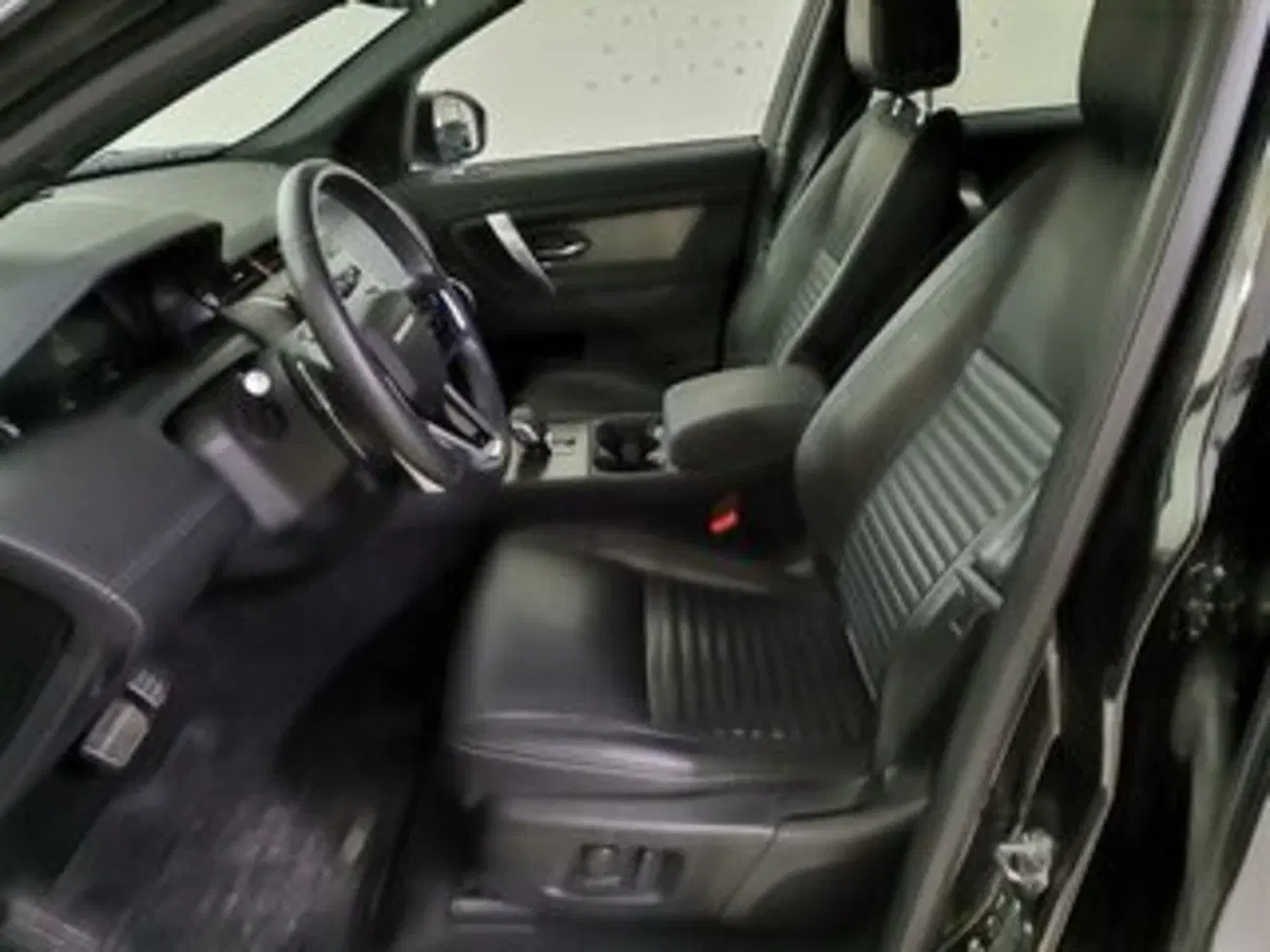 Land Rover Discovery Sport usata a Salerno (8)