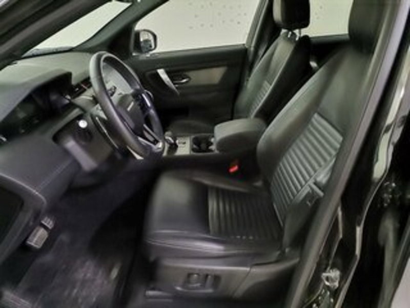 Land Rover Discovery Sport usata a Salerno (8)