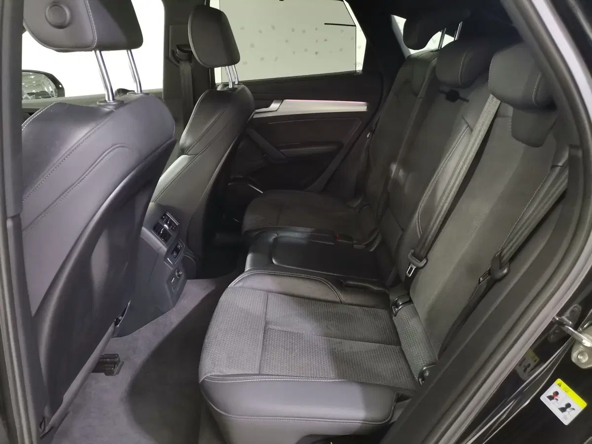 Audi Q5 Sportback usata a Salerno (10)
