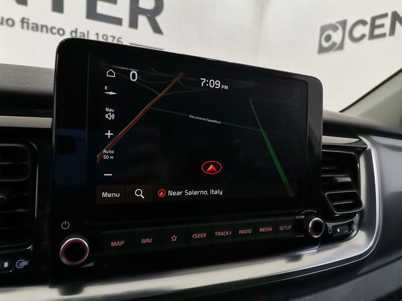 Kia Stonic usata a Salerno (14)