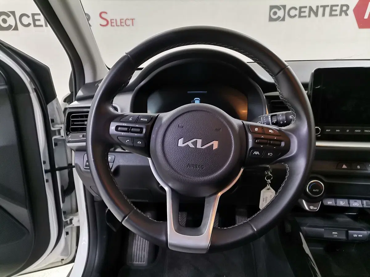 Kia Stonic usata a Salerno (8)
