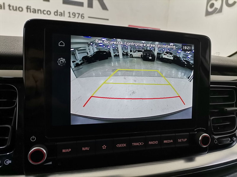 Kia Stonic usata a Salerno (11)