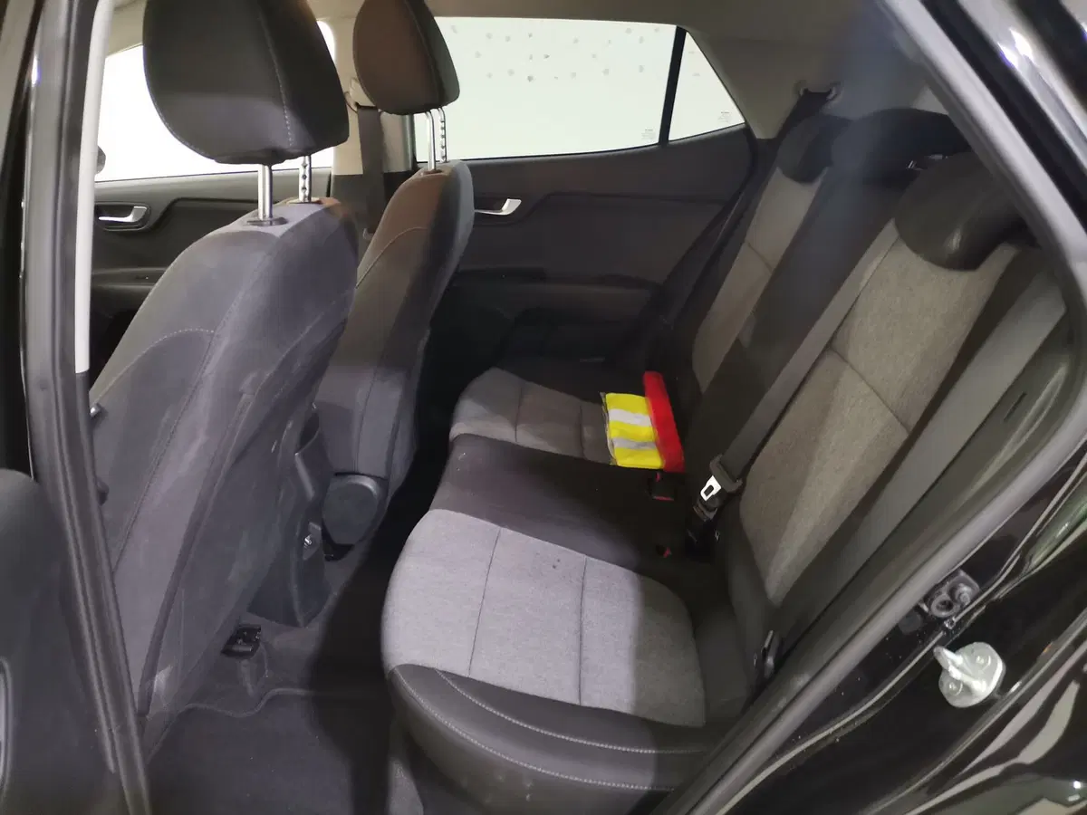Kia Stonic usata a Salerno (10)