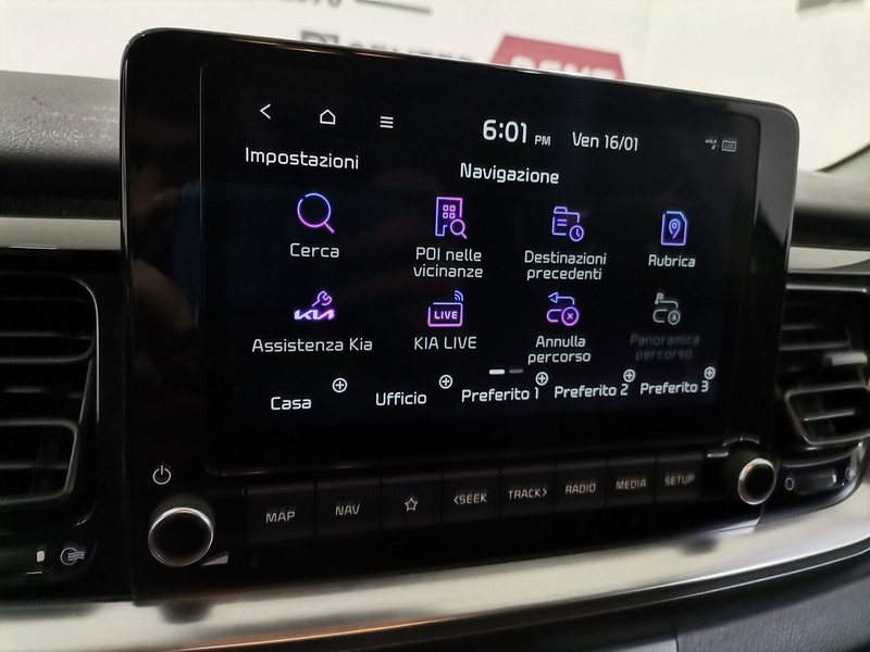 Kia Stonic usata a Salerno (14)