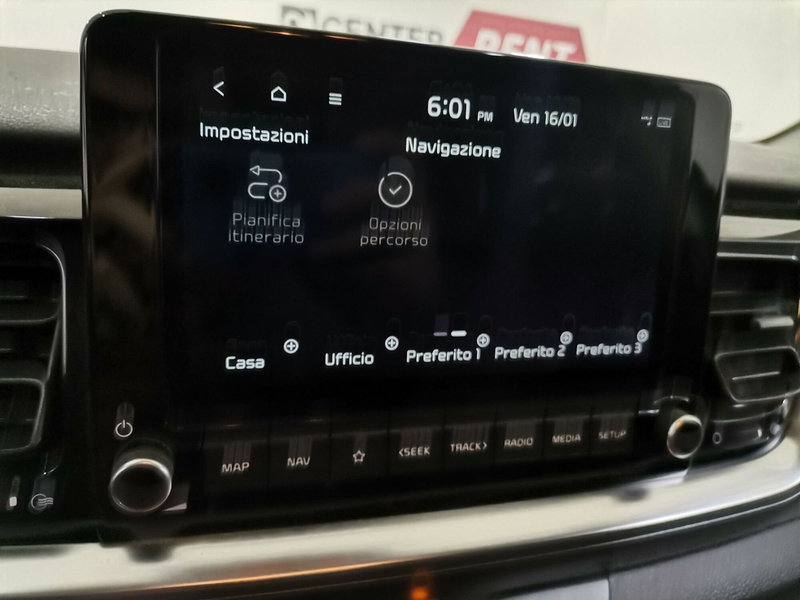 Kia Stonic usata a Salerno (15)