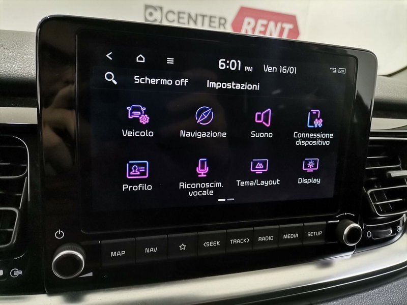 Kia Stonic usata a Salerno (18)