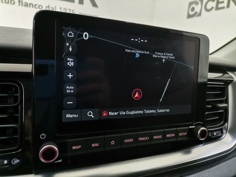 Kia Stonic usata a Salerno (11)