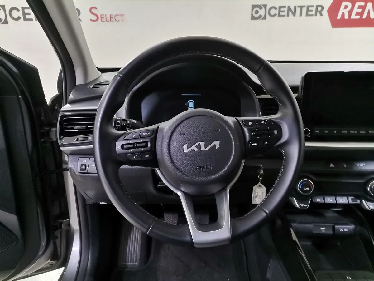 Kia Stonic usata a Salerno (8)
