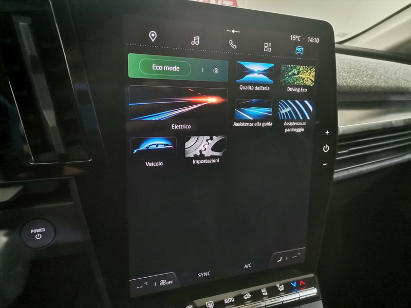 Renault Megane E-Tech Electric usata a Salerno (17)