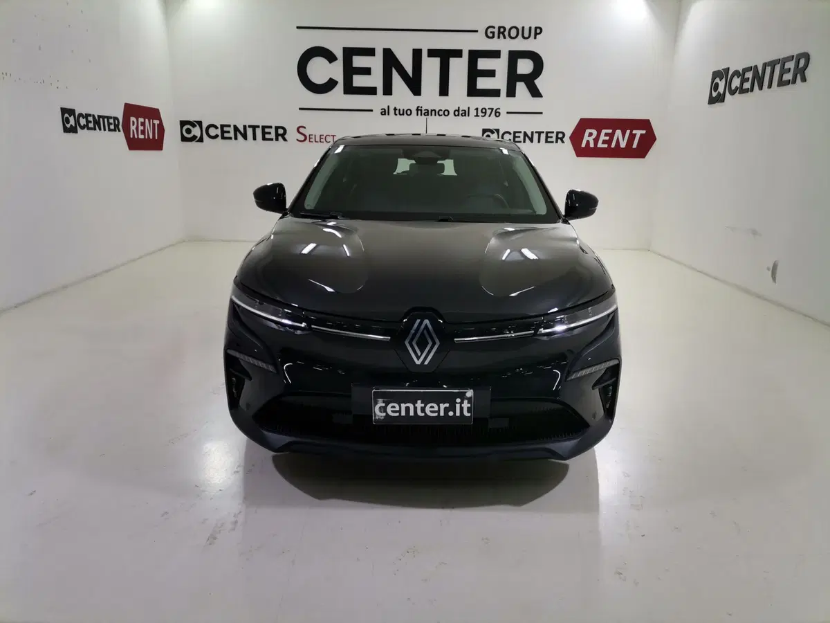 Renault Megane E-Tech Electric usata a Salerno (2)
