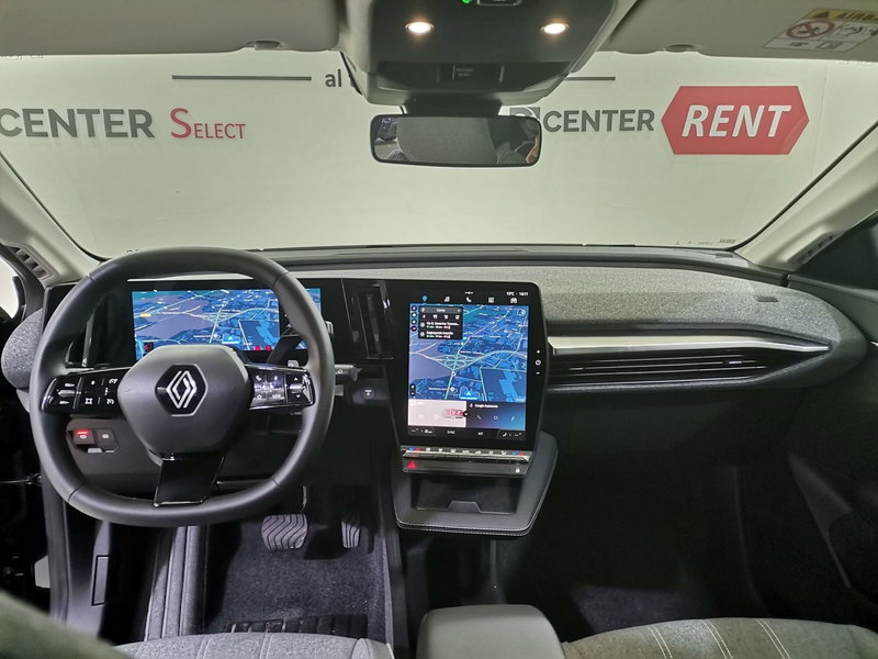 Renault Megane E-Tech Electric usata a Salerno (7)