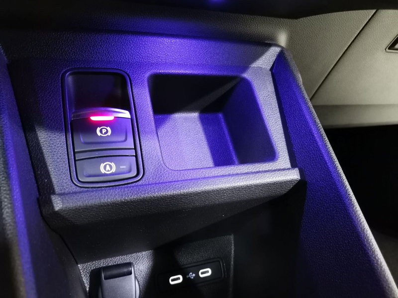 Renault Scenic E-Tech Electric usata a Salerno (18)