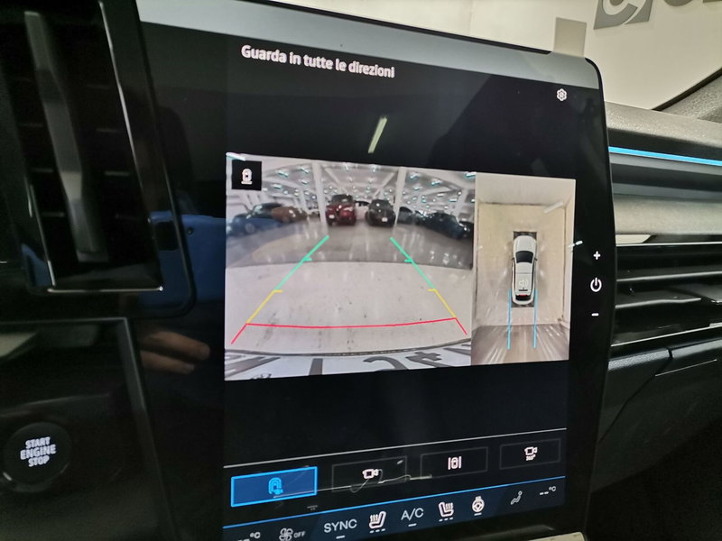 Renault Rafale nuova a Salerno (12)