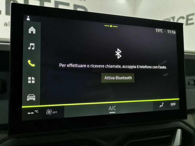 Dacia Duster usata a Salerno (15)