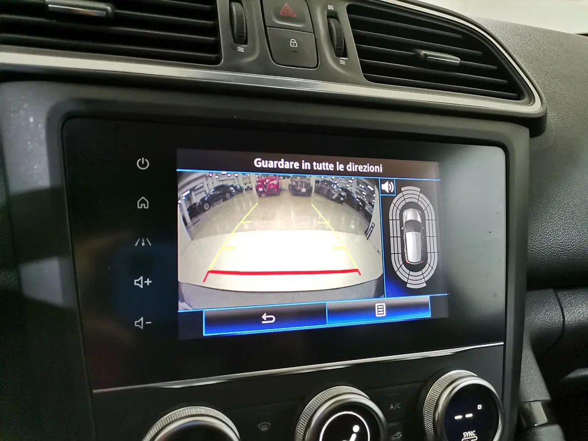 Renault Kadjar usata a Salerno (11)