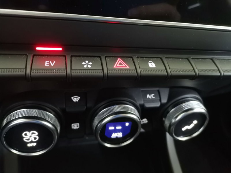 Renault Arkana usata a Salerno (15)