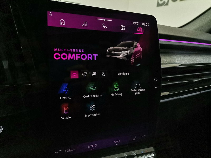 Renault Austral nuova a Salerno (16)