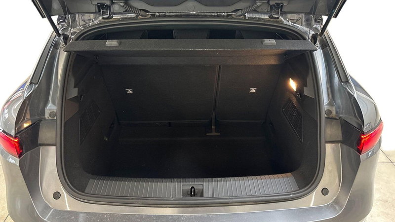 Renault Megane E-Tech Electric usata a Treviso (6)