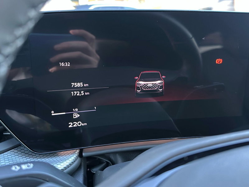 Audi Q5 Sportback usata a Napoli (12)