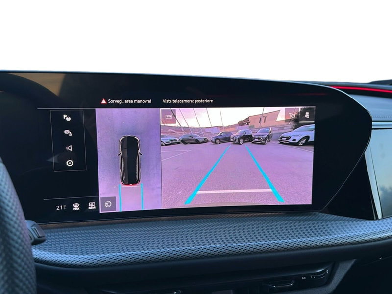 Audi Q5 Sportback usata a Napoli (18)