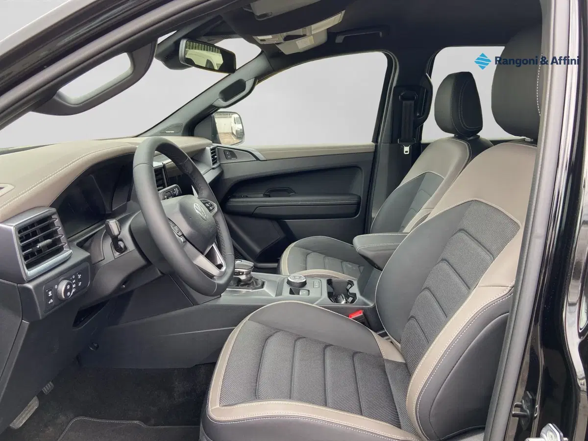 Volkswagen Amarok usata a Mantova (11)
