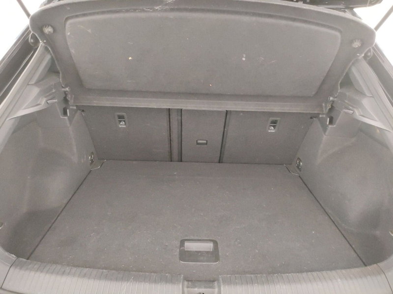 Volkswagen T-Roc usata a Napoli (11)