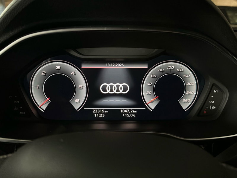 Audi Q3 Sportback usata a Napoli (11)