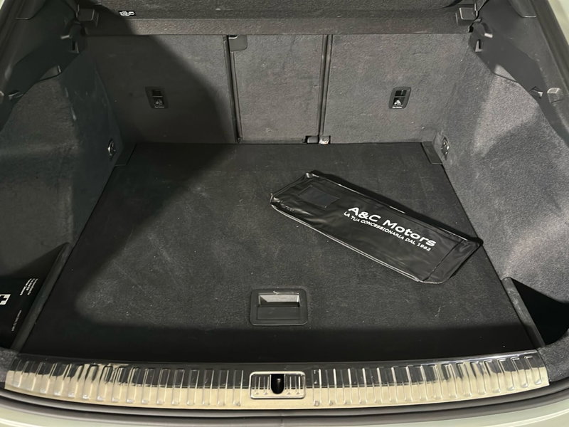 Audi Q3 Sportback usata a Napoli (17)