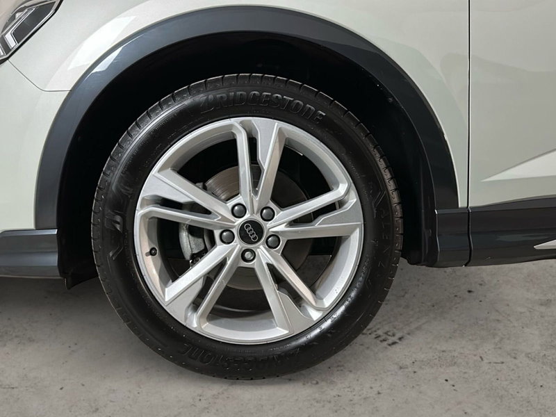 Audi Q3 Sportback usata a Napoli (18)