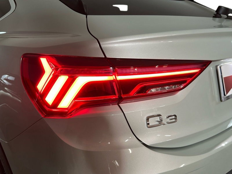 Audi Q3 Sportback usata a Napoli (20)