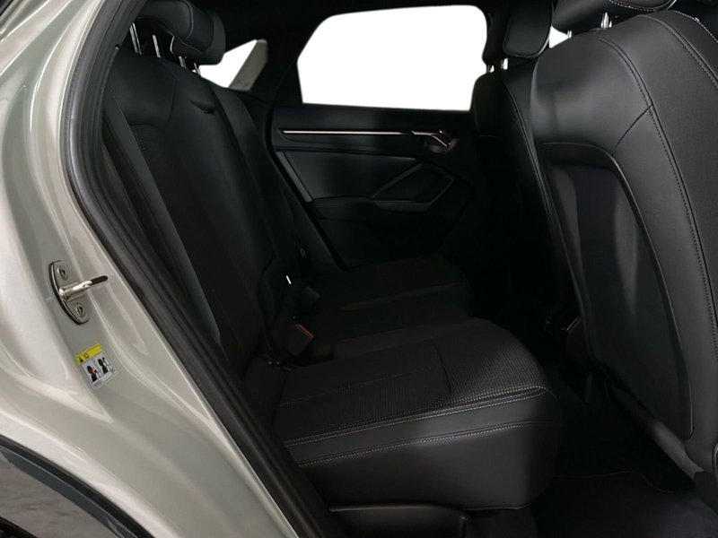 Audi Q3 Sportback usata a Napoli (7)