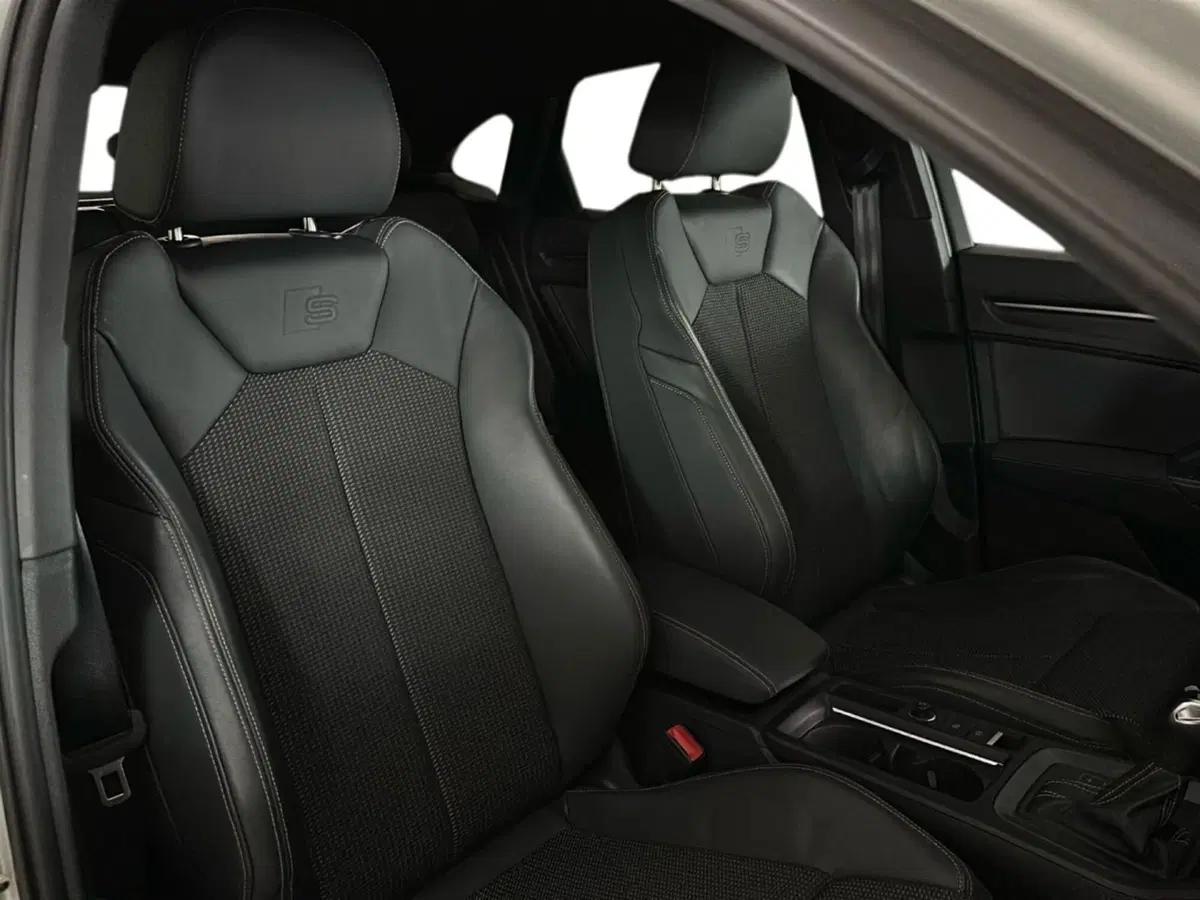 Audi Q3 Sportback usata a Napoli (8)